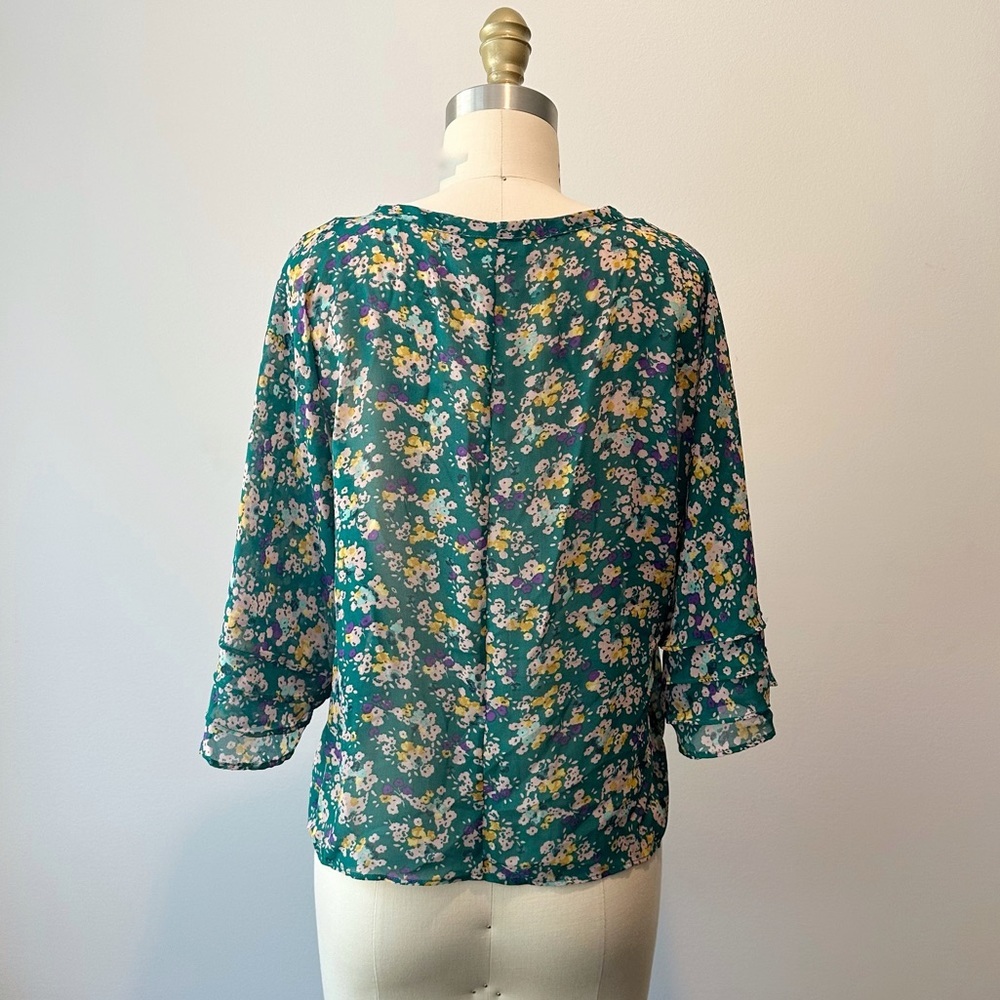 **JESSICA SIMPSON Tie Front Sheer Flowy Flutter Sleeve Blouse Floral - Picture 4 of 10